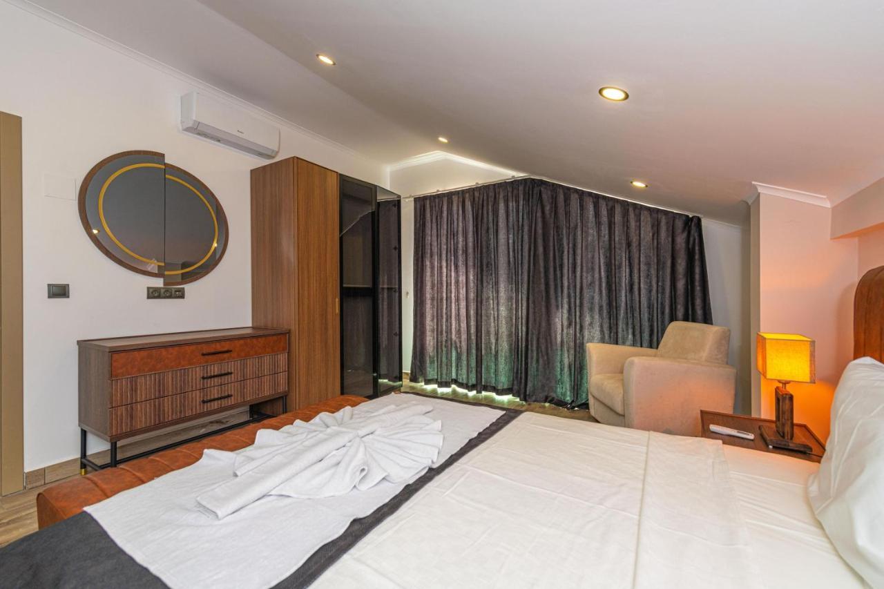 4 Beds, Luxury Holiday Villa In Hisaroenue Oeluedeniz Villa Mia Фетие Екстериор снимка